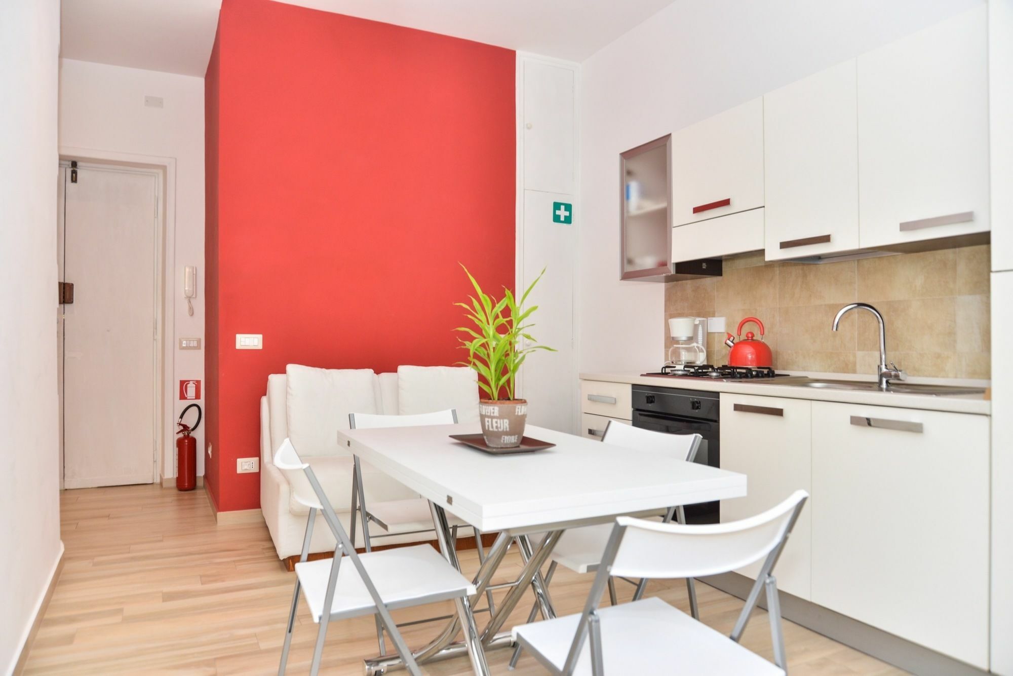 Your Rhome Rome Bagian luar foto